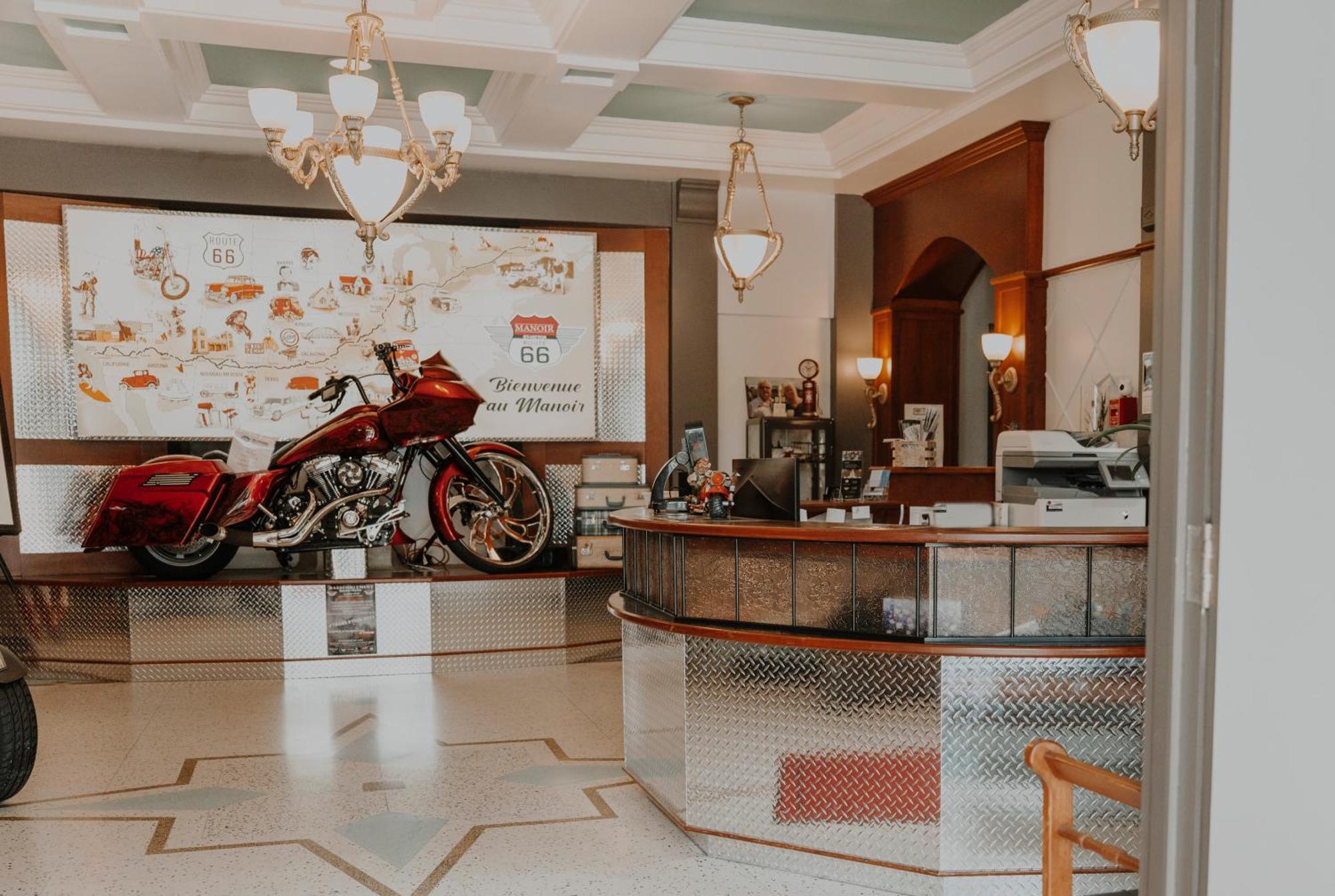 Hotel Historique Et Manoir Route 66 Saint-Victor Dış mekan fotoğraf